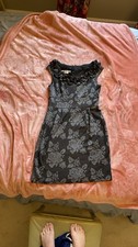 Maggy London Dress Gray Sleeveless Ruffle Rose size 6 picture