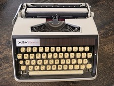 Vintage 1969 Brother Echelon 55 Portable Manual Typewriter w/ Case Japan picture