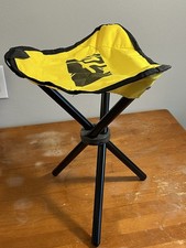 New 2016 SDCC Comic Con MTV Tripod Stool Chair Yellow Scream Shannara Teen Wolf picture