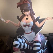 Sideshow J SCOTT CAMPBELL ALICE IN WONDERLAND GAME OF HEARTS Variant Statue  picture