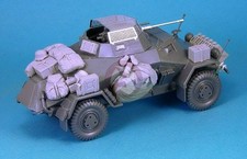 Legend 1/35 Sd.Kfz.222 Leichter Panzerspahwagen Stowage & Accessories Set LF1274 picture