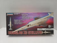 Douglas X3 Stilleto Expermental Aircraft Lindberg 1:48 *FACTORY SEALED BAGS* picture