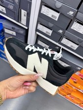 [SALE] Women's NewBalance 327 Sneakers, Black/White - AUTH, NEW TAG picture