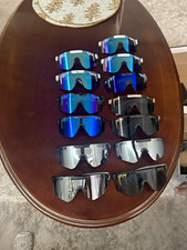 Pit viper sunglasses if you send me offer for 20$ i give you on $20each 25 pairs picture