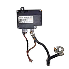 2003-2005 Mercedes E320 E500 Battery Control Module A2115404245 OEM picture