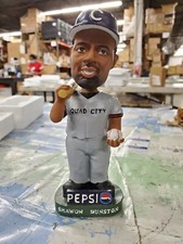 Shawon Dunston Quad City Chicago Cubs Bobblehead SGA 2002 picture