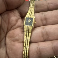Works VTG Citizen CQ Black Dial Gold Tone Dainty Ladies Watch 13mm Fit 5.75in picture