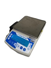 NEW Cole-Parmer Schuler LT-2102.N Precision Toploading Balance with LCD, 2100g picture