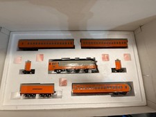 ORIGINAL LIONEL 6-51000 HIAWATHA PASSENGER SET IN OB - 1988 - MINT CONDITION picture