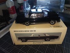 Mercedes 280 SE BLACK Autoart 1/18 76286 NEW picture