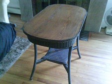 ANTIQUE RARE LLOYD LOOM WOVEN TABLE MADE IN MEN0MINEE MICHIGAN 1917 picture