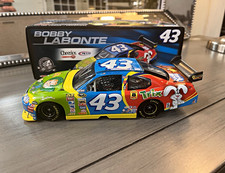 1/24 Action Bobby Labonte #43 General Mills Equity Characters 2008 Dodge Charger picture