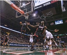 Dwyane Wade Miami Heat Signed 16x20 Alley-Oop to Lebron James Photograph picture