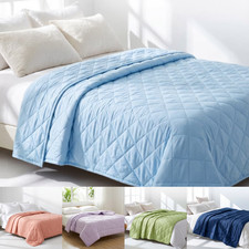 Cooling Throw Blanket Lightweight Breathable Summer Blanket for Hot Sleepers picture