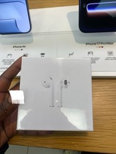 Apple AirPods 2nd Generation with Charging Case - White picture