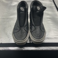 Vans X Karl Lagerfeld Black Quilted Leather Classic Slip-On SK8-Hi Sneakers New picture