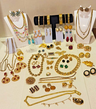 Vtg Lot GIVENCHY BOUCHER RIVERS PARK LANE MONET GOLDETTE COVENTRY TRIFARI AVON picture