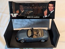 EUC Vtg. 1995/6 BMW Z3 Roadster (Bond 007) 1:18-scale Diecast Car and Box (UT) picture