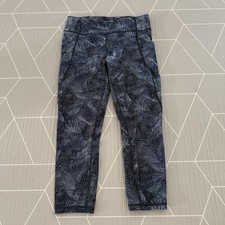 Lululemon Time To Sweat Crop 23