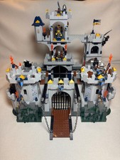 Lego Set 7094 King's Castle Siege 99% Complete with Manuals Retired picture
