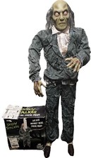 RARE Spirit Halloween Shadow Stalker Zombie 2011 LIFE SIZE Horror Prop with Box picture
