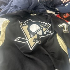 Evengi Malkin Pittsburgh Penguins NHL Black Reebok Hockey Jersey Size Medium picture