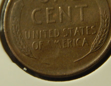 1942 Lincoln Wheat Cent Strike Through Error picture