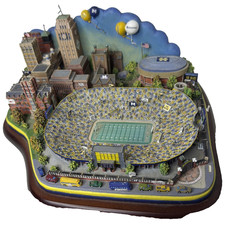 RARE Danbury Mint Michigan Wolverines Game Day Stadium Campus Sculpture picture