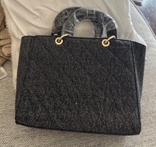 NWT, Hello 3 am Women’s Denim Quilted Hand Bag/Cross Body, Gray picture