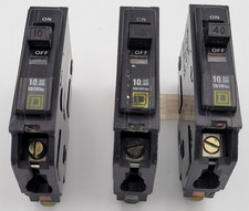Square D QO110 10A (1) & QO140 40A (2) 1-Pole Circuit Breaker (Lot of 3) USED picture