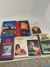 Lot of misc book, Shakespeare - King Lear, Mid Summers Dream, Merchant of Venice picture