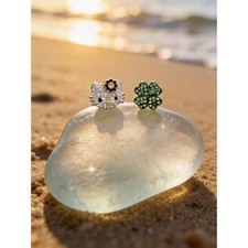 Vintage Hello Kitty Clover Stud Earrings picture