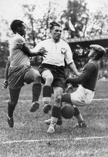 Leonidas da Silva Brazil 1938 World Cup Vintage Football Photo Reprint picture