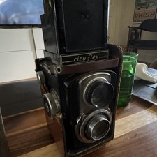 Ciro-flex TLR Twin Lens Reflex 120 Film Camera, Brown Leather Case is damaged picture
