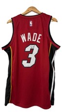 Miami Heat Dwyane Wade #3 Signed Jersey – JSA Certified picture