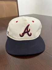 Vintage Atlanta Braves White Dome Hat Cap Snap Back MLB Sports Specialties A Wax picture