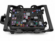 2015-2019 GMC Sierra 2500 3500 Pickup Engine Fuse Box Factory OEM picture