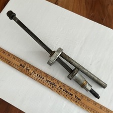OEM Mercedes-Benz Special Puller Tool 210-589-00-43-05 picture