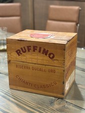 Vintage 1970 Ruffino Riserva Ducale Oro Chianti 12 Bottle Wood Wine Crate picture