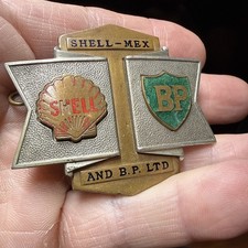 RARE Original Vintage circa-1950s Shell-Mex & B.P. tanker driver’s cap badge picture