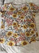 Maurice’s Women’s 0X Tulip Sleeve Floral Blouse Top picture
