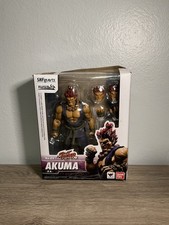 Bandai S.H. Figuarts #5 Akuma Street Fighter Series Action Figure Opened picture