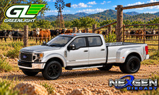 GREENLIGHT 1:64 2022 FORD F-450 SUPER DUTY SILVER TRUCK GL68080-A picture