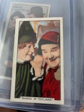 1935 Carreras Famous Film Stars Laurel and Hardy EX/MT $49 plus postage picture