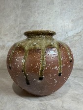 Shigaraki Ware Ceramic Pot picture