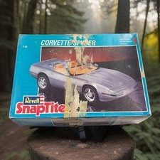 Revell SnapTite 1:24 scale Corvette Spider Model Car Kit #6267 Complete picture