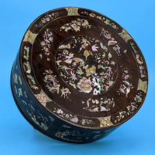 Antique Vietnamese Nguyen Dynasty Mother of Pearl Inlaid Wood Sewing Box / Tray picture