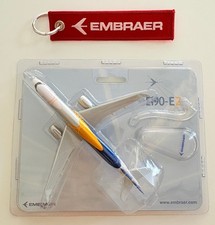 EMBRAER E190-E2 Aircraft Model & Remove Before Flight Tag Lupa Model Scale1:250 picture
