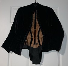 Antique 1880s VICTORIAN BLACK VELVET BASQUE BODICE BUSTLE BACK JACKET VGC picture