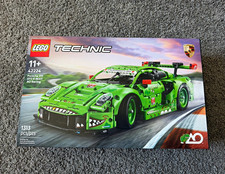 LEGO Technic Porsche 911 GT3 R REXY AO Racing #42224 Sealed picture
